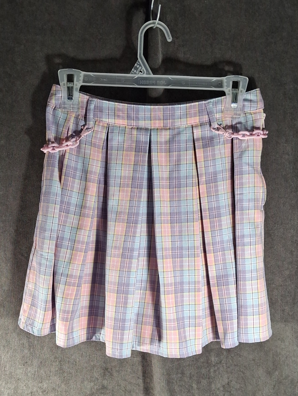 Sweet Society Pink Blue Yellow Plaid Pleated Mini Skirt + Pink Chain Accent VG S